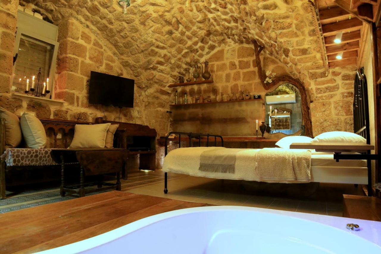 Villa Ashash House à Acre Extérieur photo